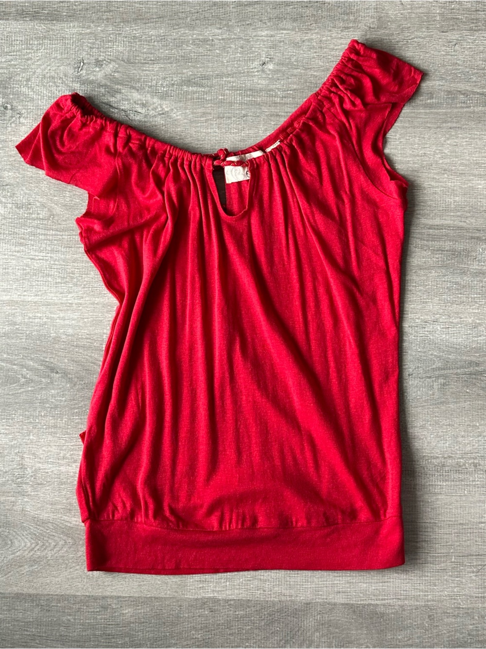 Y2K 2000s Guess red on/off the shoulder wrap top